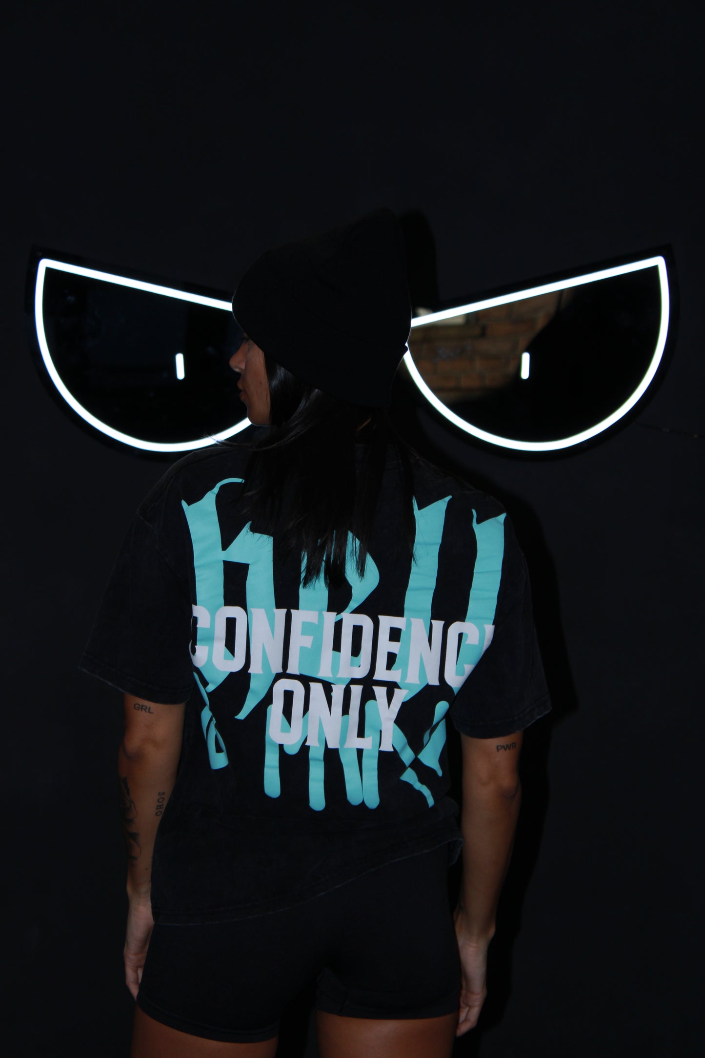 Tee-shirt Oversize Confidence Only™ Bleu Cyan